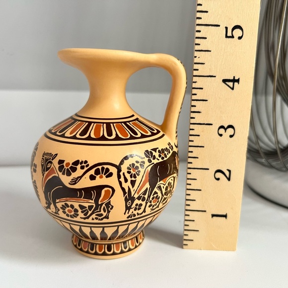 Small Greek Vase Jug Corinthian Design Handmade in Greece Earth Tones - Picture 7 of 9